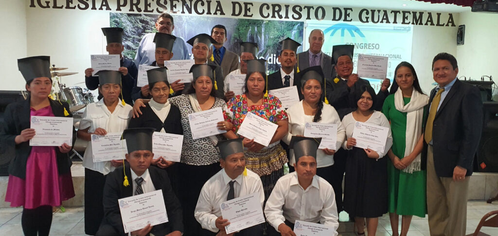Graduados de la SOC Guatemala